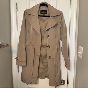 London Fog Women's Belted Trench Coat | Small | Tan | Great Condition